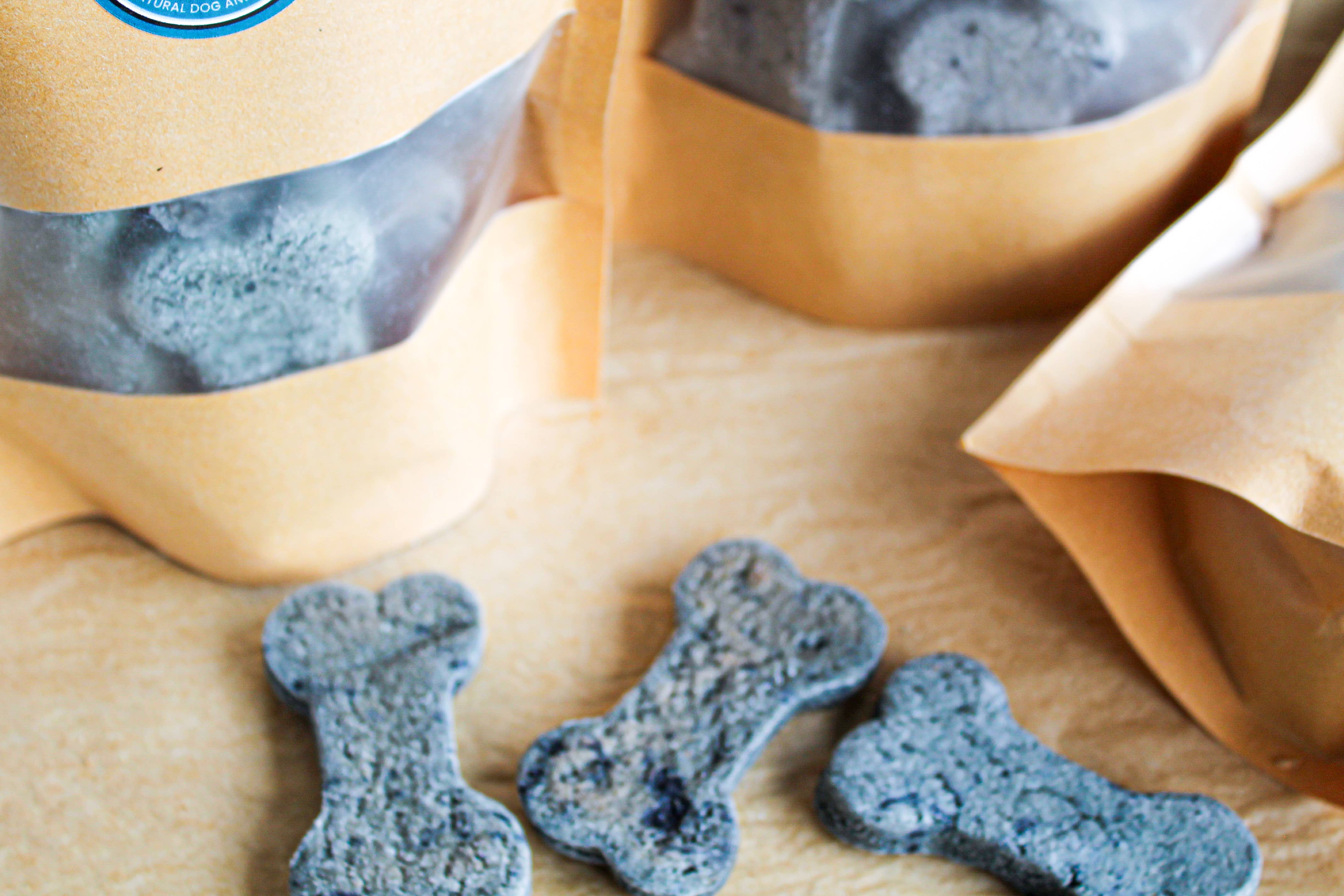 Dog Treats - Blueberry Bones – Frenchie's Floral Studio